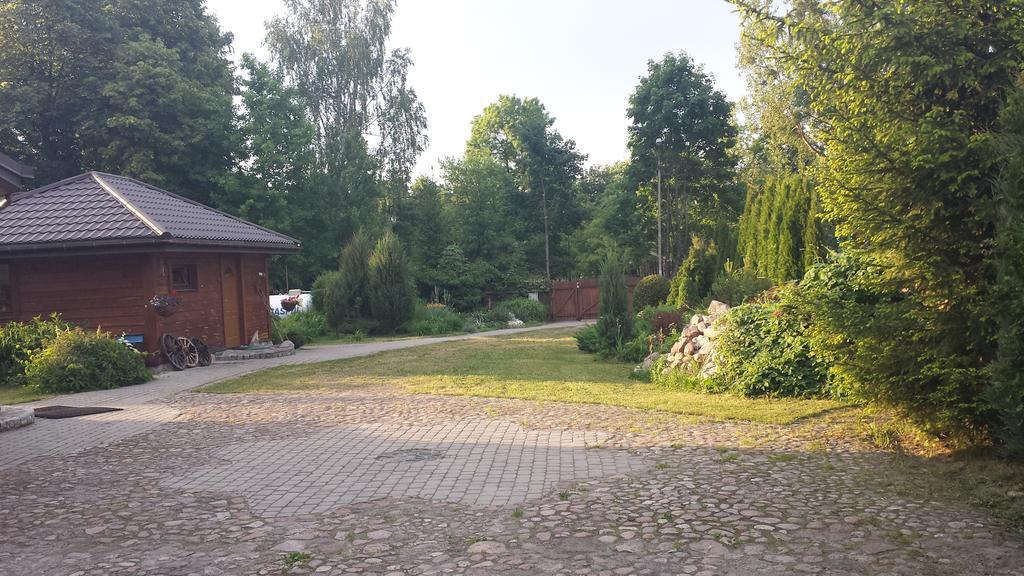 Kwiatowa Zagroda Беловеж Экстерьер фото